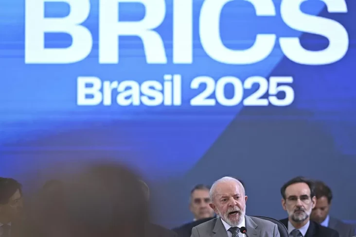 KTT Tahunan BRICS Resmi...