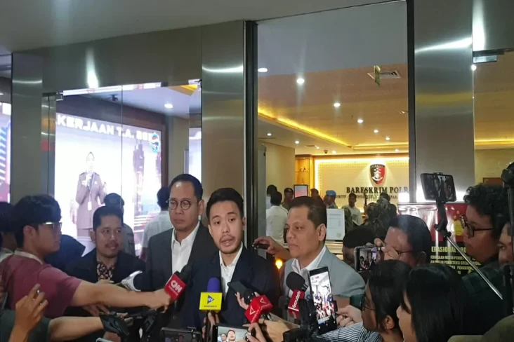 Pengacara Jokowi juga...
