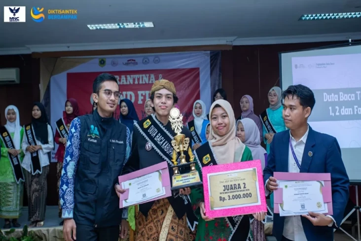 Mahasiswa MNC University...
