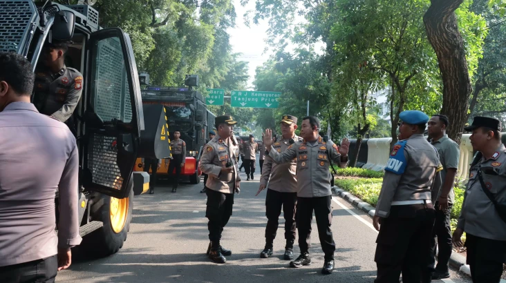 Polisi Kerahkan 1.087...