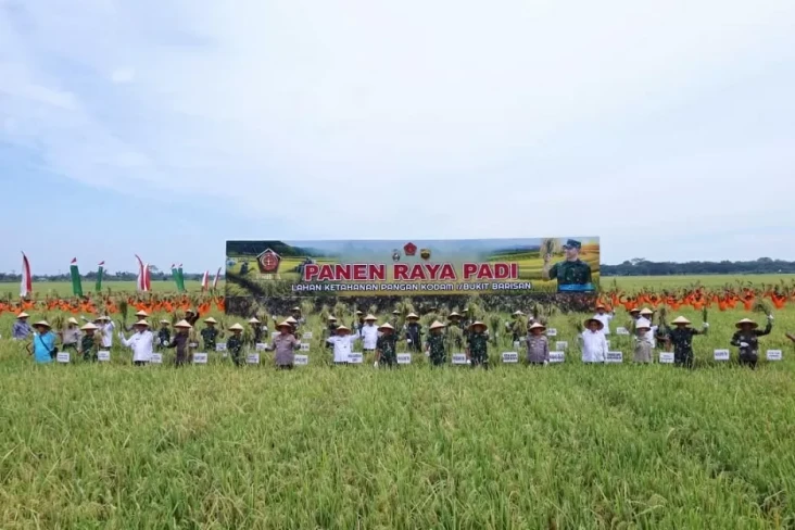 Panglima TNI Bersama...