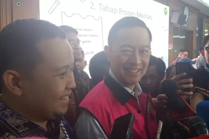 Tanggapi Replik Jaksa,...