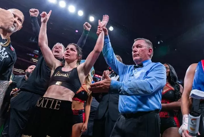 Katie Taylor 3 Kali...