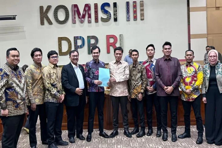 LBH Gema Keadilan Serahkan...