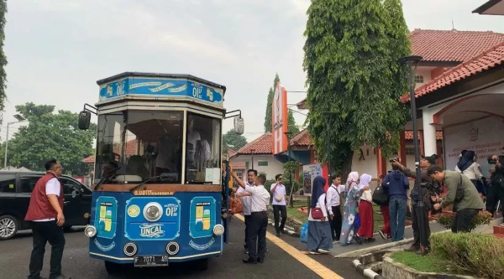 Sekolah Rakyat Dimulai,...