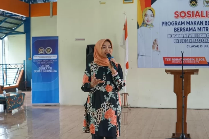 Warga Cilacap Diminta...