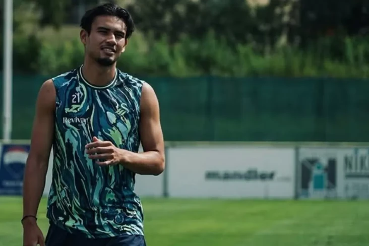 Bursa Transfer Pemain...
