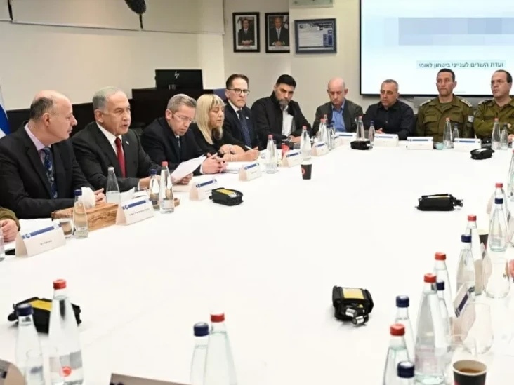 Netanyahu Kritik Panglima...