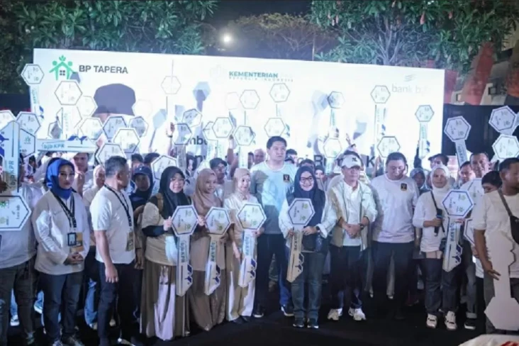 100 Warga Bandung Semringah...