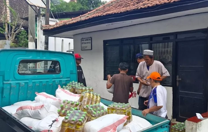 Pesta Rakyat dan Bantuan...