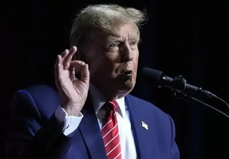 Trump: Hanya Orang Bodoh...