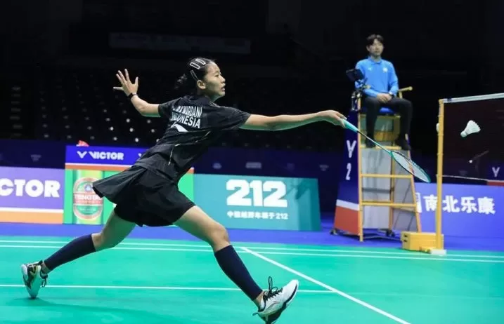 Putri KW ke Perempat...