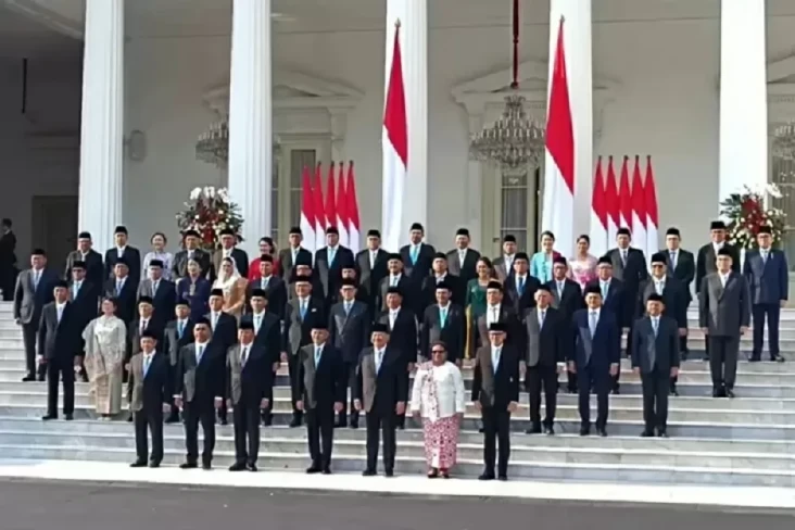 DPR Dorong Menteri BUMN...
