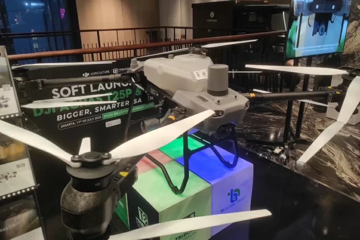 Drone Canggih DJI Agras...