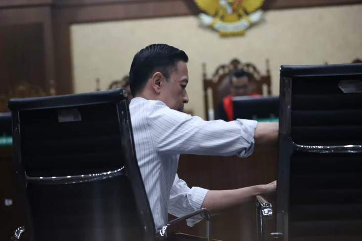Sidang Vonis Tom Lembong,...