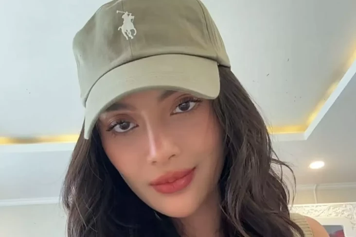 Erika Carlina Akui Batal...
