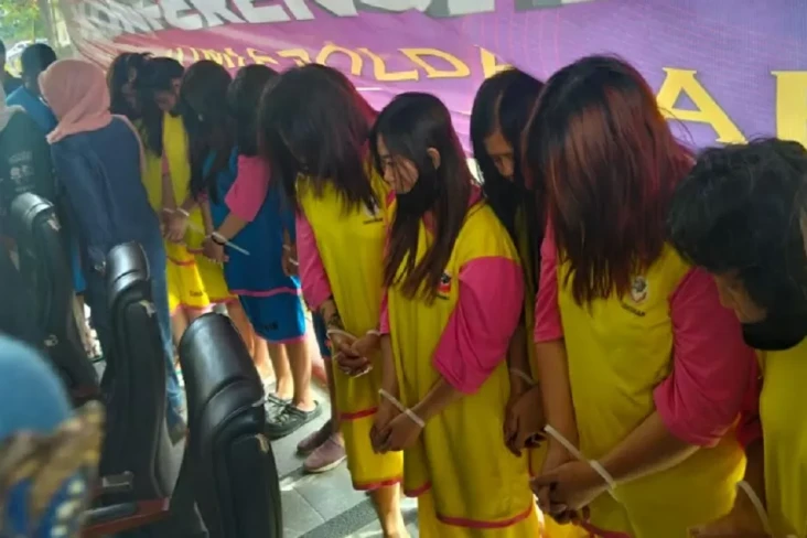 Tersangka Kasus Penjual...