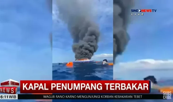 KM Barcelona V Terbakar...