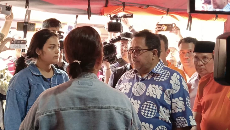 Rano Karno Kunjungi...