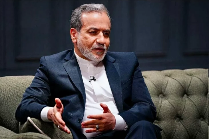 Menlu Iran Tegaskan...
