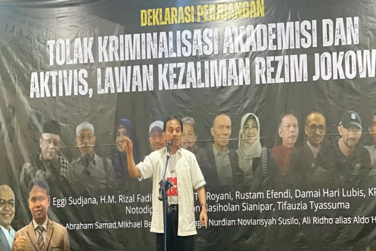 Sebut Jokowi Mangkir...