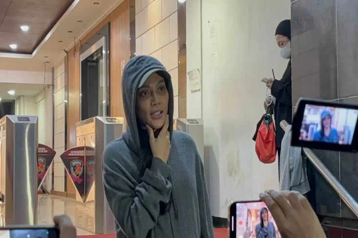 Erika Carlina Polisikan...