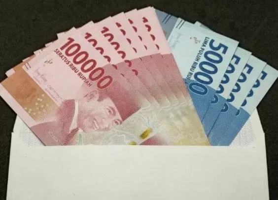 Istana dan DJP Angkat...