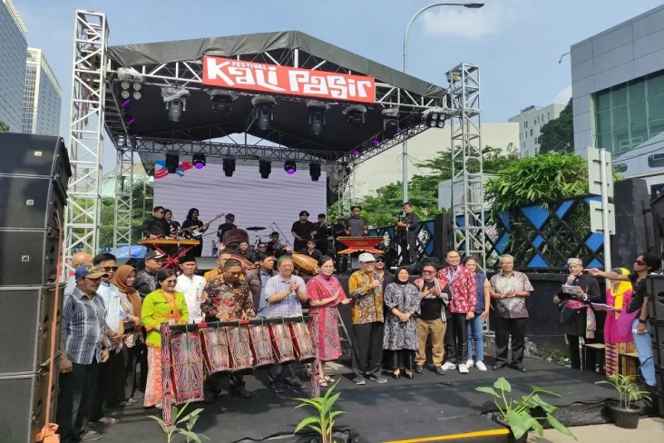 Jadi Event Tahunan,...