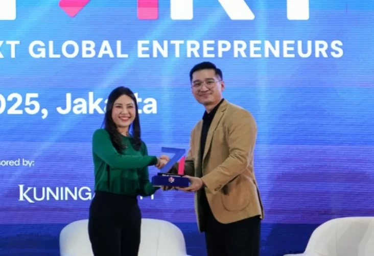 Disrupsi Teknologi,...
