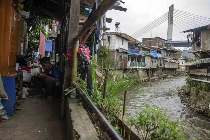 Kesenjangan Mencolok...
