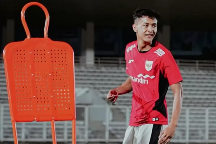 Bak Bunglon, 5 Pemain...