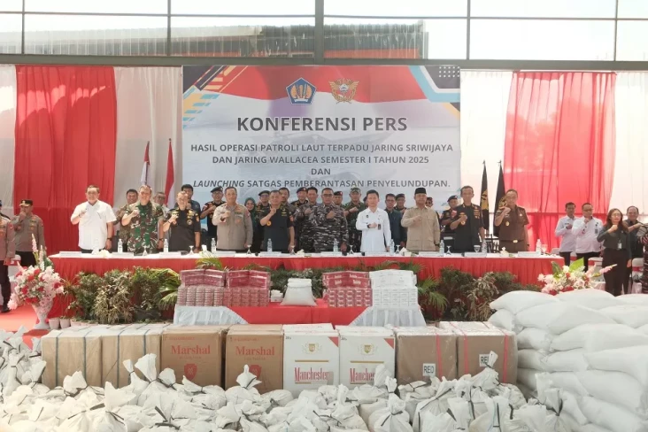 Operasi Patroli Laut...