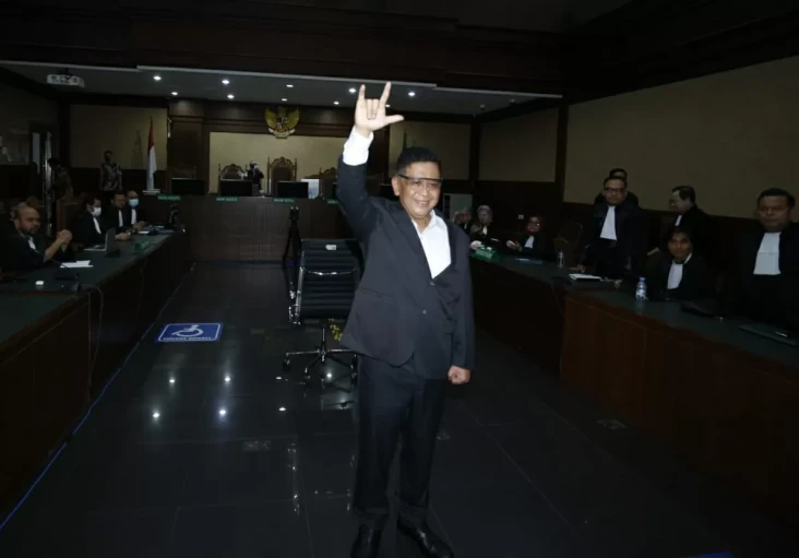 Hasto Kristiyanto Dapat...