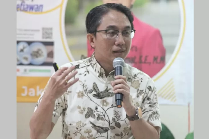Menyikapi Uang yang...