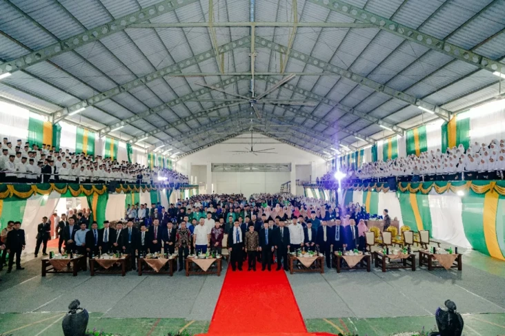 Darunnajah Jadi Tuan...