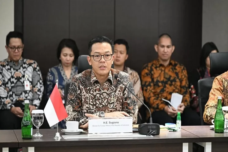 Pendidikan Sugiono,...