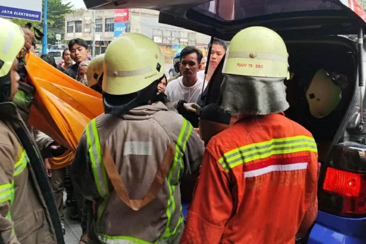 Tragedi Satu Keluarga...