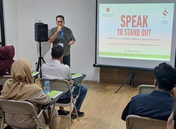 Workshop Speak to Stand...
