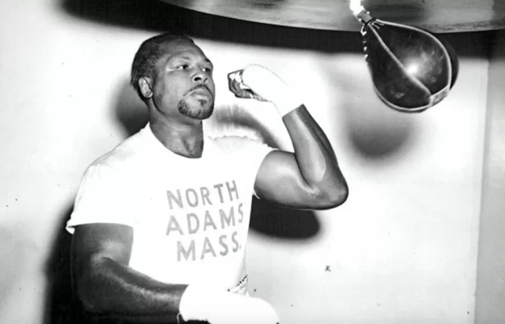 Archie Moore, Petinju...
