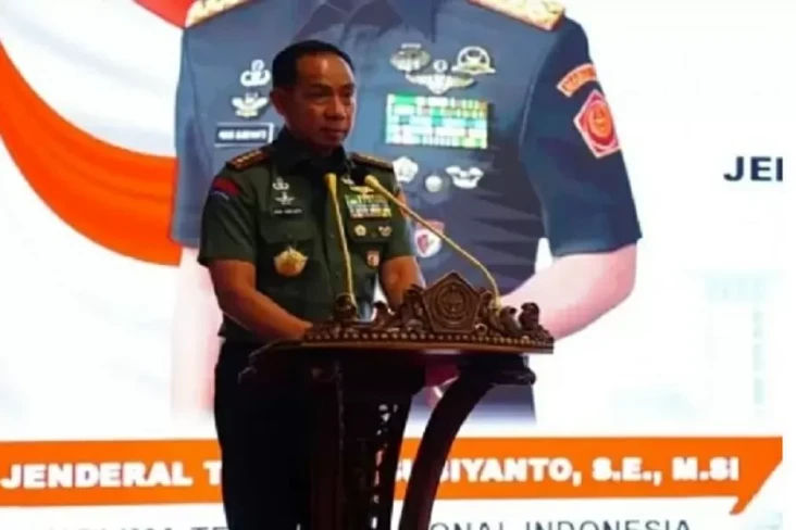 8 Mayjen TNI Dimutasi...