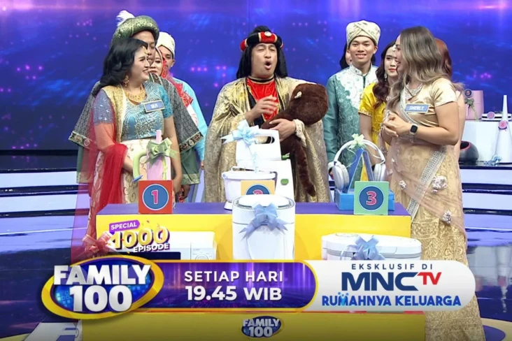 Family 100 Rayakan 1000...