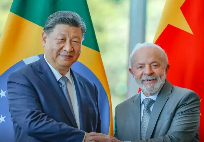 China Tak Kurang Akal,...