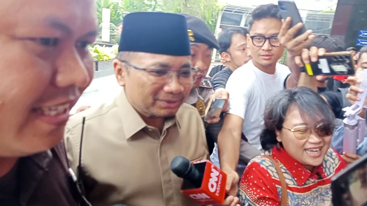 Setelah Nadiem, Mantan...