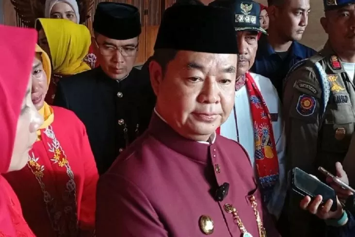 Profil Teguh Setyabudi,...