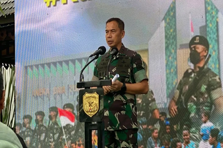 Pengibaran Bendera One...