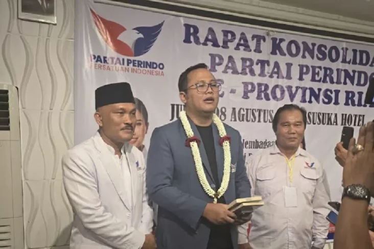 Perindo Riau Gelar Rapat...