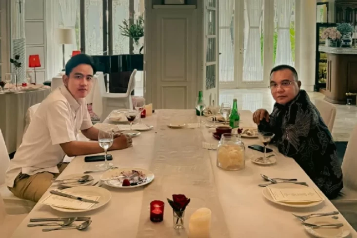 Gibran Unggah Makan...