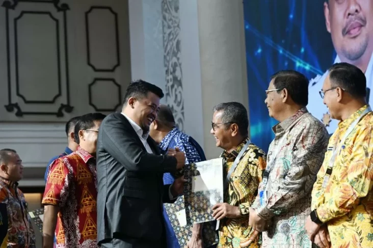 Gubsu Bobby Nasution...