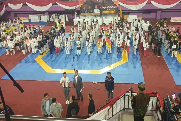 Kejuaraan Taekwondo...