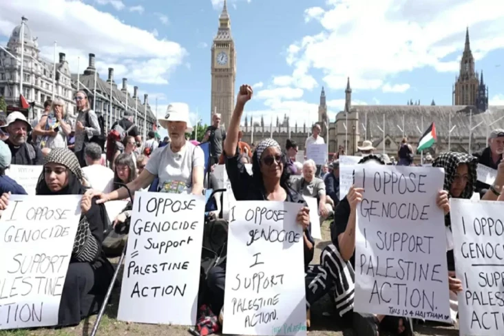 Polisi London Tangkap...